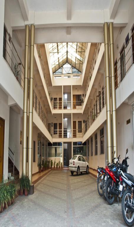 Issacs Regency Otel Sultan Bathery Dış mekan fotoğraf